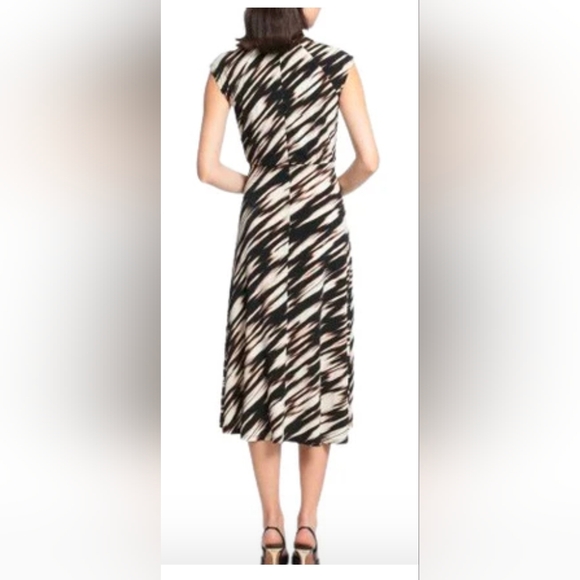 Maggy London Black and Cream Abstract Print Midi Dress - Size 16 - Picture 3 of 8